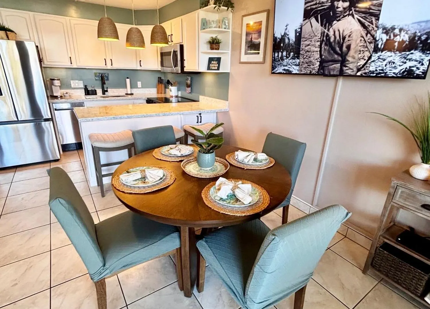 Unrivaled S Kihei Maui Location! Walk To It All!